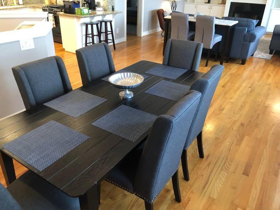 Medical Center Spring Special 1 Mile To Nrg 3br Fast Wifi Holiday home