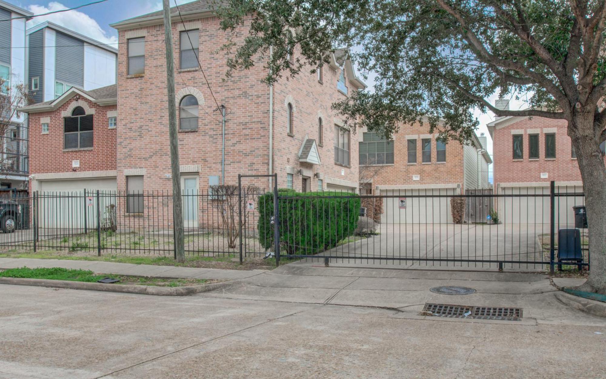 Medical Center Spring Special 1 Mile To Nrg 3br Fast Wifi Holiday home Houston